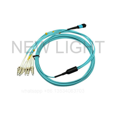 खरीदें पीवीसी जैकेट 12F महिला को पुरुष 3.5 मिमी OM3 OM4 MPO MTP केबल online manufacture