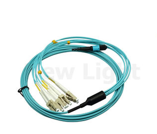 MPO MTP पैच कॉर्ड 8 कोर/12 कोर विकल्पों के साथ G652D/G657A1/G657A2/OM1/OM2/OM3/OM4 फाइबर प्रकारों के लिए सिम्पलेक्स/डुप्लेक्स में